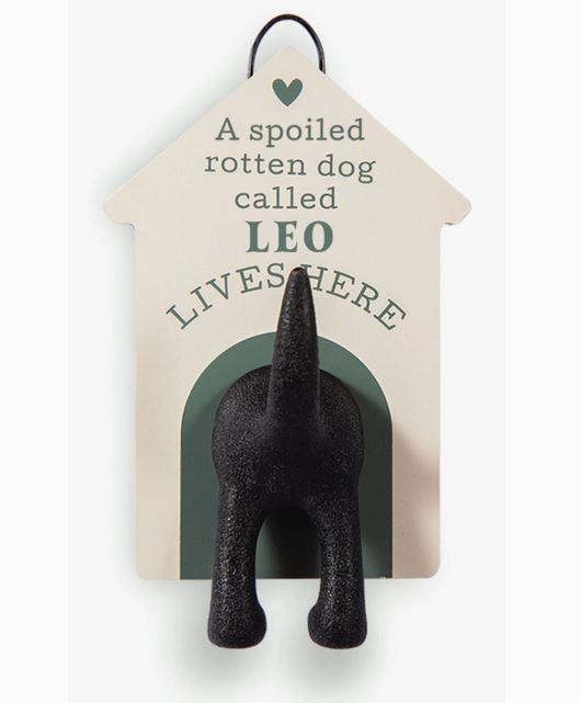 Dog Leash Hook Leo