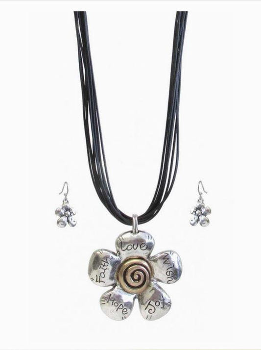 Inspiration Flower Necklace Set